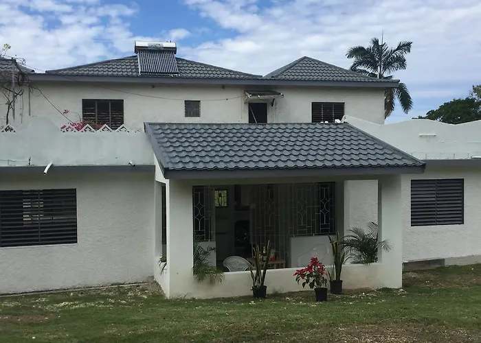 Apartment Ginger Mango Garden Cottage - Beach-5Min Drive, 1 Hr Montego Bay, 25 Mins Ocho Rios *